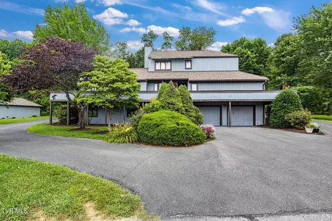 214 S Hampton Drive Bristol Tn 37620, Bristol, TN 37620
