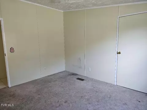 Bedroom - 8802 Gateway Drive Wise Va 24293, Wise, VA 24293 photo 5 of 5