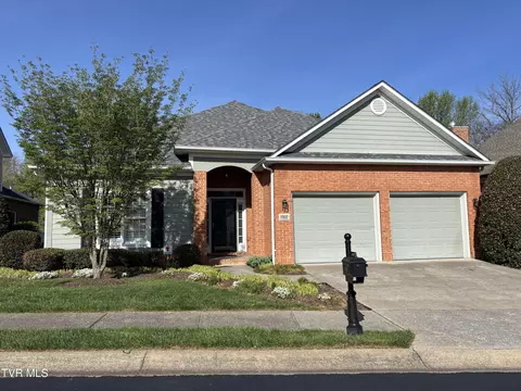 1902 Waters Edge Drive Johnson City Tn 37604, Johnson City, TN 37604