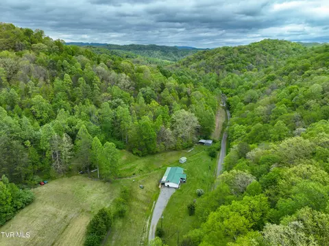 Other - 903 Flatwoods Road Coeburn Va 24230, Coeburn, VA 24230 photo 12 of 26
