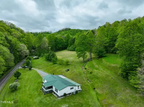 View/Area - 903 Flatwoods Road Coeburn Va 24230, Coeburn, VA 24230 photo 1 of 6