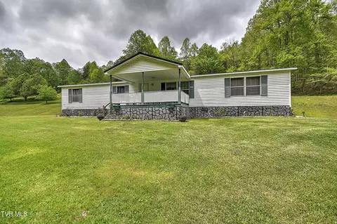Other - 903 Flatwoods Road Coeburn Va 24230, Coeburn, VA 24230 photo 2 of 26
