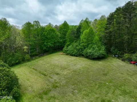Exterior - 903 Flatwoods Road Coeburn Va 24230, Coeburn, VA 24230 photo 17 of 20
