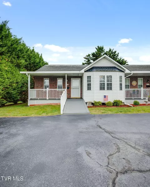 617 Race Street 1 Elizabethton Tn 37643, Elizabethton, TN 37643