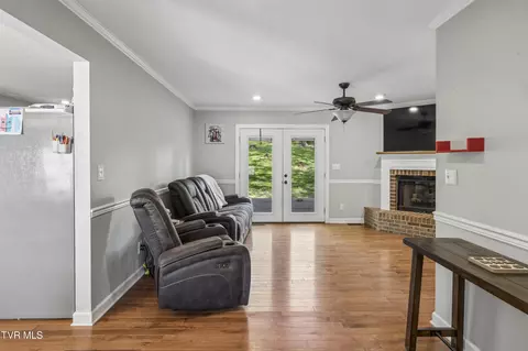 Other - 802 Chestnut Avenue Erwin Tn 37650, Erwin, TN 37650 photo 2 of 25
