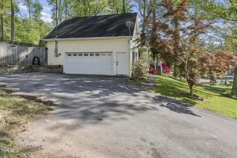 Exterior - 802 Chestnut Avenue Erwin Tn 37650, Erwin, TN 37650 photo 20 of 20