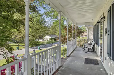 Exterior - 802 Chestnut Avenue Erwin Tn 37650, Erwin, TN 37650 photo 9 of 20