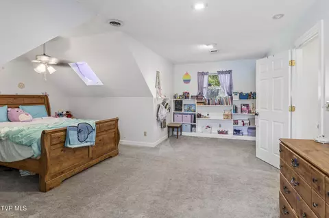 Bedroom - 802 Chestnut Avenue Erwin Tn 37650, Erwin, TN 37650 photo 6 of 6