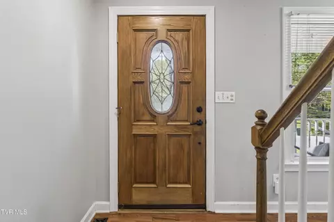 Entry Way - 802 Chestnut Avenue Erwin Tn 37650, Erwin, TN 37650 photo 1 of 8