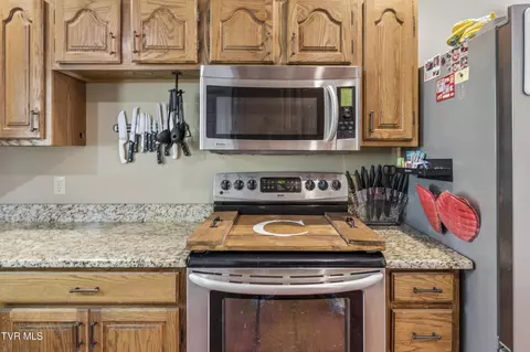 Kitchen - 802 Chestnut Avenue Erwin Tn 37650, Erwin, TN 37650 photo 3 of 3