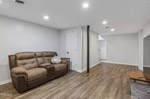Other - 802 Chestnut Avenue Erwin Tn 37650, Erwin, TN 37650 photo 17 of 25