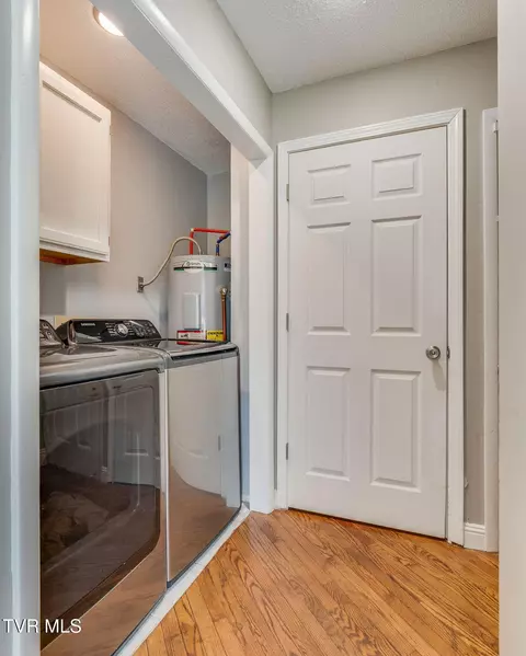 Other - 638 S Elm Avenue Erwin Tn 37650, Erwin, TN 37650 photo 6 of 10