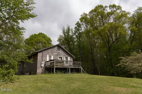133 Bob Wright Road Elizabethton Tn 37643, Elizabethton, TN 37643