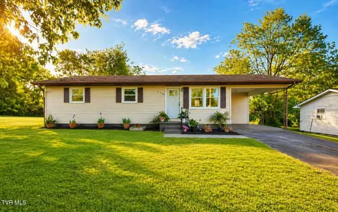 728 S Lynn Avenue Elizabethton Tn 37643, Elizabethton, TN 37643