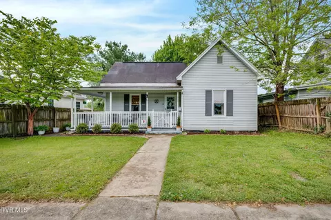 809 N Boone Street Johnson City Tn 37604, Johnson City, TN 37604