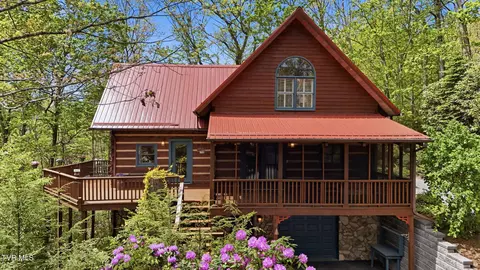 351 Ivy Wood Lane Mountain City Tn 37683, Mountain City, TN 37683