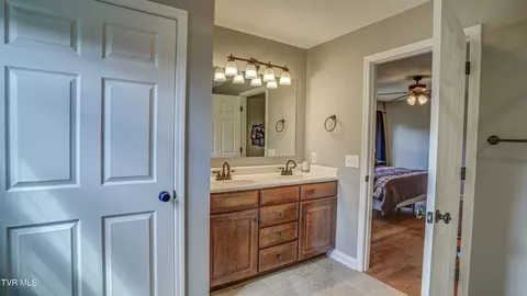 Bath - 17500 Bridle Drive Abingdon Va 24210, Abingdon, VA 24210 photo 3 of 4