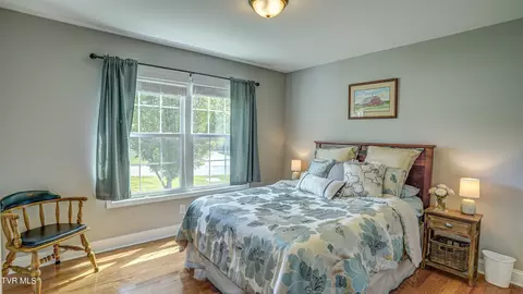 Bedroom - 17500 Bridle Drive Abingdon Va 24210, Abingdon, VA 24210 photo 4 of 6
