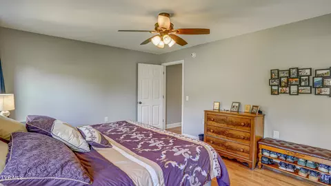 Bedroom - 17500 Bridle Drive Abingdon Va 24210, Abingdon, VA 24210 photo 3 of 6