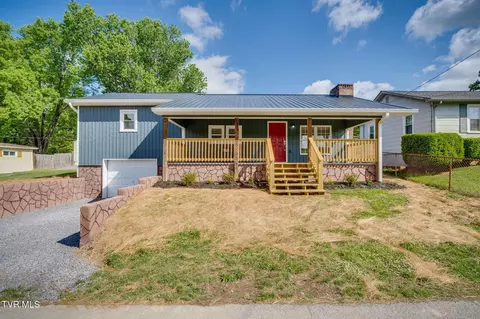 306 Hemlock Street Mount Carmel Tn 37645, Mount Carmel, TN 37645