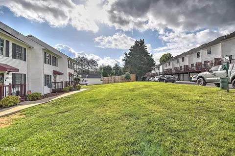 Exterior - 574 Beaverview Drive Bristol Va 24201, Bristol, VA 24201 photo 6 of 7