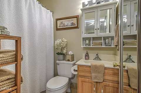 Bath - 574 Beaverview Drive Bristol Va 24201, Bristol, VA 24201 photo 1 of 2