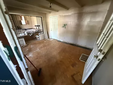 Living - 656 N Main Avenue Erwin Tn 37650, Erwin, TN 37650 photo 1 of 3