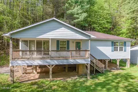 514 Piney Grove Road Hampton Tn 37658, Hampton, TN 37658