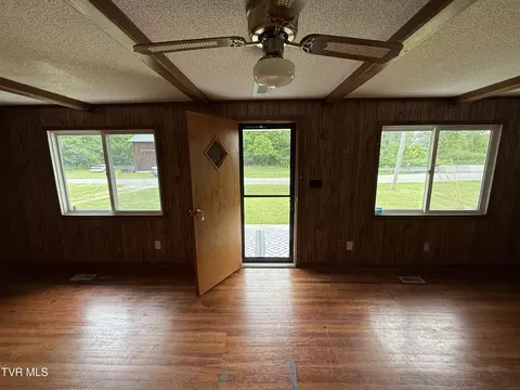 Living - 226 Little Cassi Creek Road Chuckey Tn 37641, Chuckey, TN 37641 photo 1 of 3