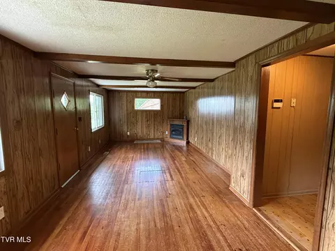 Living - 226 Little Cassi Creek Road Chuckey Tn 37641, Chuckey, TN 37641 photo 3 of 3