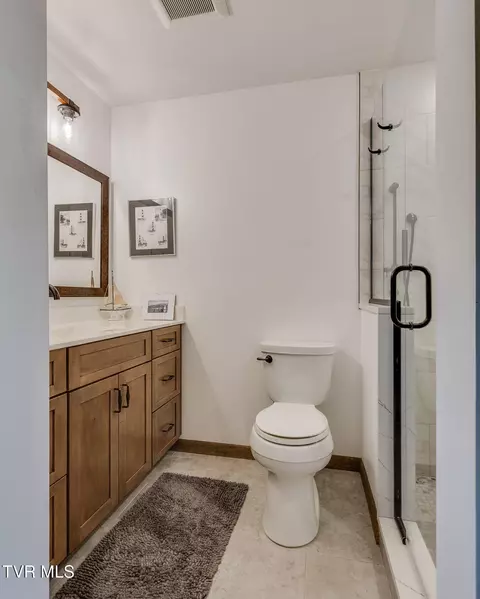 Bath - 209 Harmony Acres Drive E Jonesborough Tn 37659, Jonesborough, TN 37659 photo 1 of 5