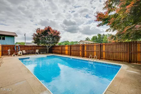 Exterior - 209 Harmony Acres Drive E Jonesborough Tn 37659, Jonesborough, TN 37659 photo 6 of 7