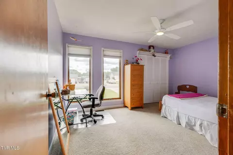 Bedroom - 209 Harmony Acres Drive E Jonesborough Tn 37659, Jonesborough, TN 37659 photo 4 of 8