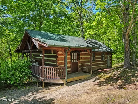 2208 Lake View Lane Sevierville Tn 37876, Sevierville, TN 37876