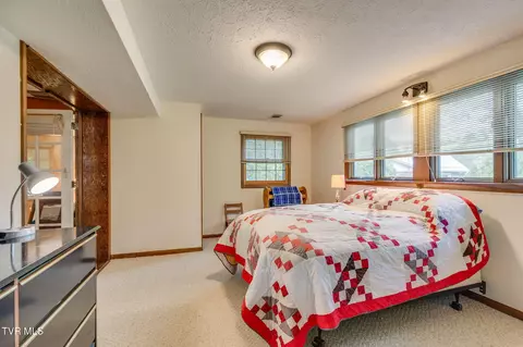 Bedroom - 824 Balsam Circle Erwin Tn 37650, Erwin, TN 37650 photo 10 of 10