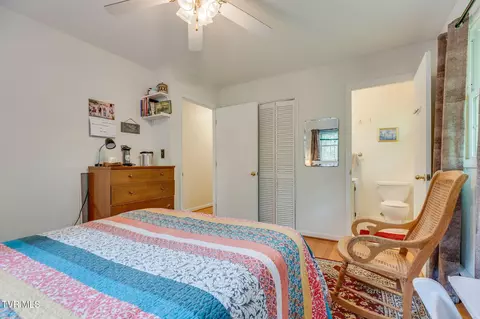 Bedroom - 824 Balsam Circle Erwin Tn 37650, Erwin, TN 37650 photo 3 of 10