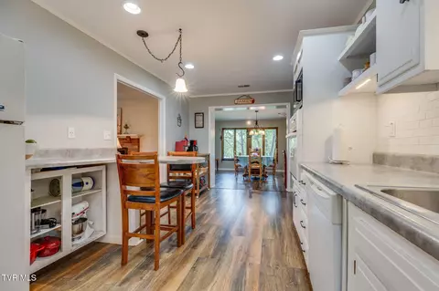 Kitchen - 824 Balsam Circle Erwin Tn 37650, Erwin, TN 37650 photo 3 of 3