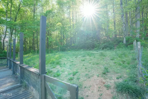 Exterior - 100 Edwards Ridge Road Erwin Tn 37650, Erwin, TN 37650 photo 3 of 3