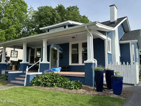 1045 Catawba Street Kingsport Tn 37660, Kingsport, TN 37660