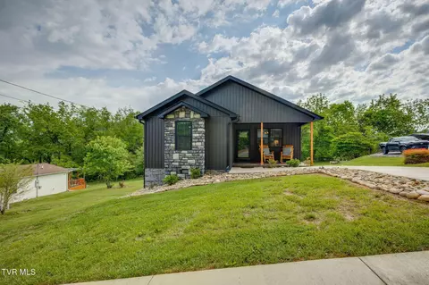1110 Grove Street Elizabethton Tn 37643, Elizabethton, TN 37643