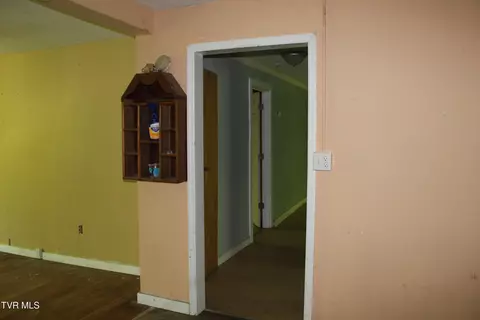Entry Way - 1438 Ely Town Road Dryden Va 24243, Dryden, VA 24243 photo 1 of 3