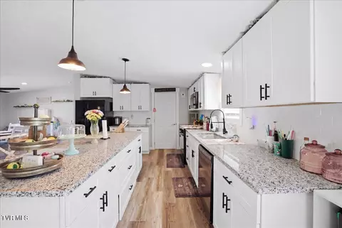 Kitchen - 1273 Greenbriar Road Talbott Tn 37877, Talbott, TN 37877 photo 1 of 4