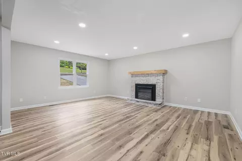Living - 143 Horton Ridge Road Erwin Tn 37650, Erwin, TN 37650 photo 2 of 7