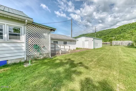 Exterior - 945 N Elm Avenue Erwin Tn 37650, Erwin, TN 37650 photo 6 of 12