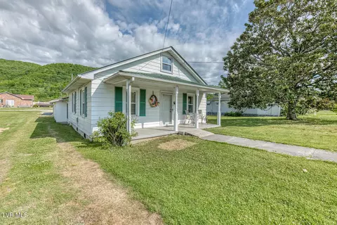 Exterior - 945 N Elm Avenue Erwin Tn 37650, Erwin, TN 37650 photo 4 of 12