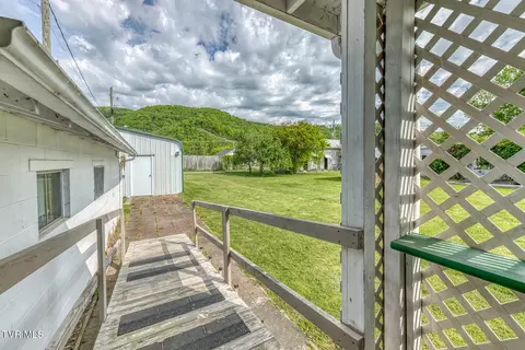 Exterior - 945 N Elm Avenue Erwin Tn 37650, Erwin, TN 37650 photo 9 of 12