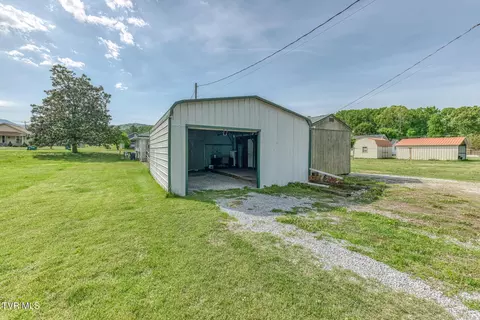 Other - 945 N Elm Avenue Erwin Tn 37650, Erwin, TN 37650 photo 15 of 19