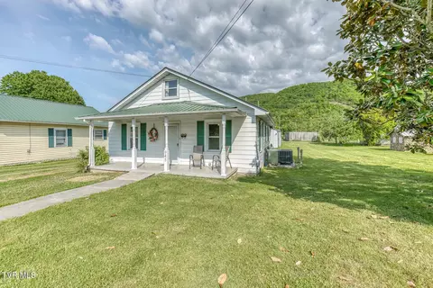 Exterior - 945 N Elm Avenue Erwin Tn 37650, Erwin, TN 37650 photo 5 of 12