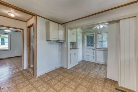 Other - 945 N Elm Avenue Erwin Tn 37650, Erwin, TN 37650 photo 3 of 19