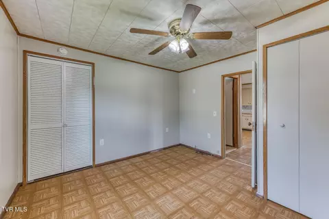Bedroom - 945 N Elm Avenue Erwin Tn 37650, Erwin, TN 37650 photo 4 of 7